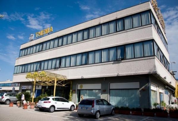 Hotel Thema Rocca San Giovanni Exterior photo